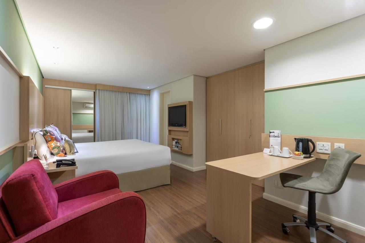 Mercure Naçoes Unidas 4*