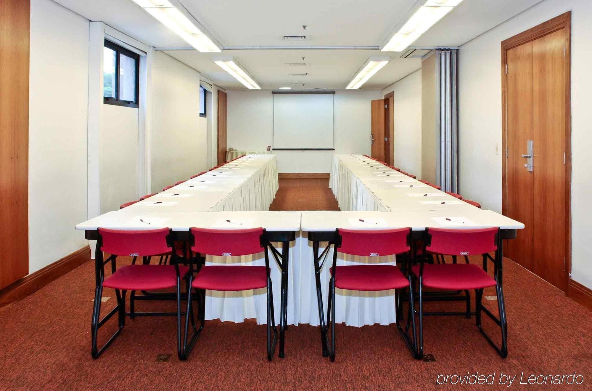 Mercure Naçoes Unidas Hotel